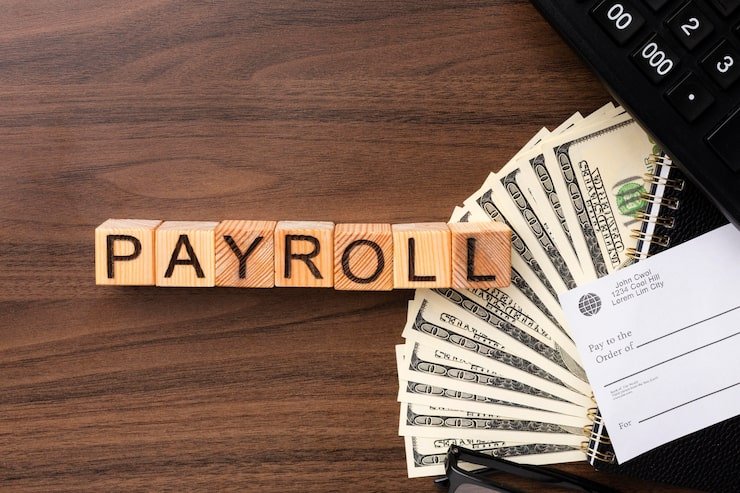 Payroll services in Milton Keynes managing employee salaries and tax calculations